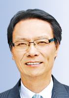 HKIB Awards Judge - Andy Hon HKIB Awards Judge - Andy Hon